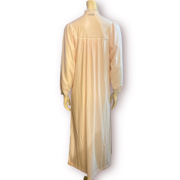 Vintage Christian Dior nightgown Pink size small - Picture 4 of 10
